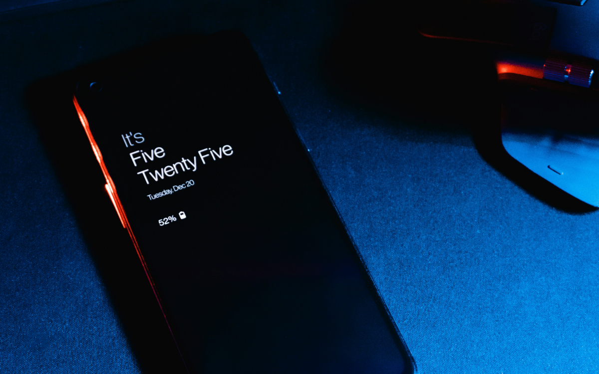 Android 15 QPR2 minimise les notifications sur l&rsquo;écran de verrouillage