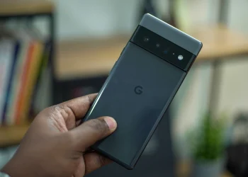 Google extends support for Pixel 6, 7 and Fold software by an additional 2 years