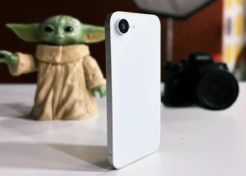 L&rsquo;iPhone SE 4 : La fuite vidéo confirme l&rsquo;affichage de Notch, USB-C et le bouton d&rsquo;action
