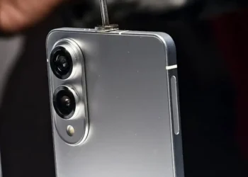 Samsung Galaxy S25 Edge : des spécifications divulguées révèlent 200 MP de caméra, 12 Go de RAM et plus