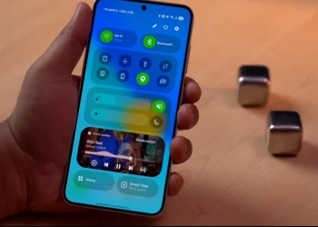 En attendant toujours une One UI 7 ? Samsung a déjà commencé à tester une mise à jour de l&rsquo;interface utilisateur 8